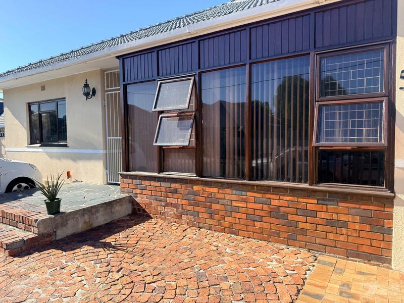 5 Bedroom Property for Sale in Boston Western Cape
